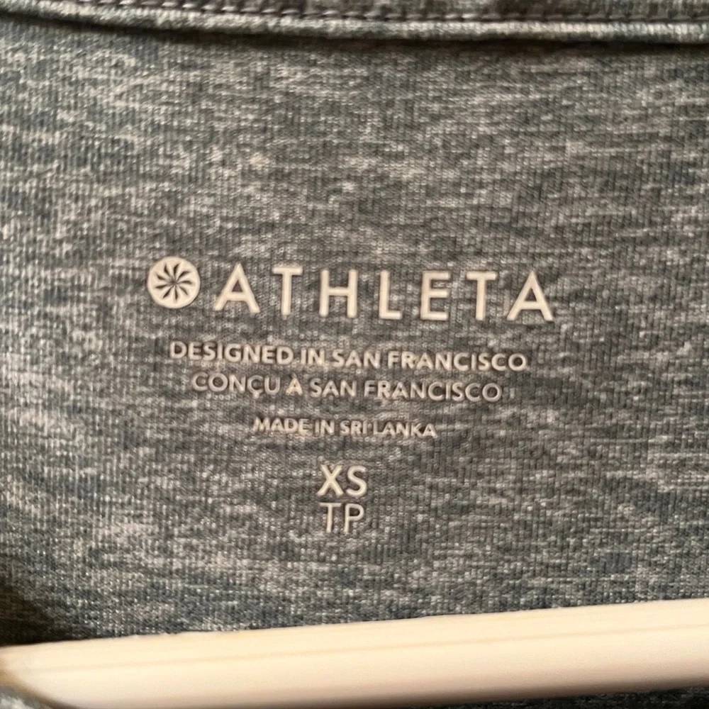 Athleta Women's Long Sleeve Tee